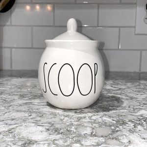 Rae Dunn “SCOOP” sugar dish